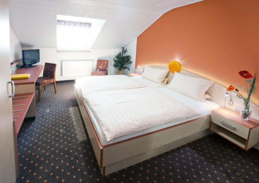 Hotel Sonnental Neusorg Oda fotoğraf