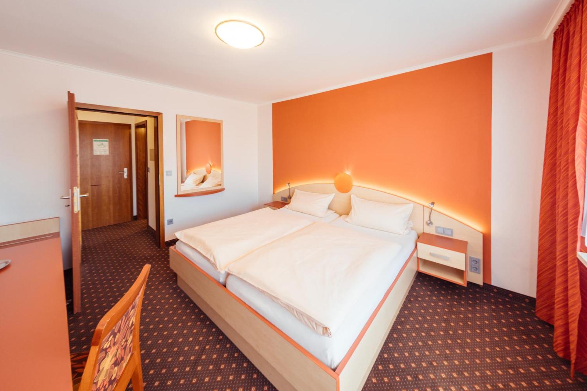 Hotel Sonnental Neusorg Dış mekan fotoğraf